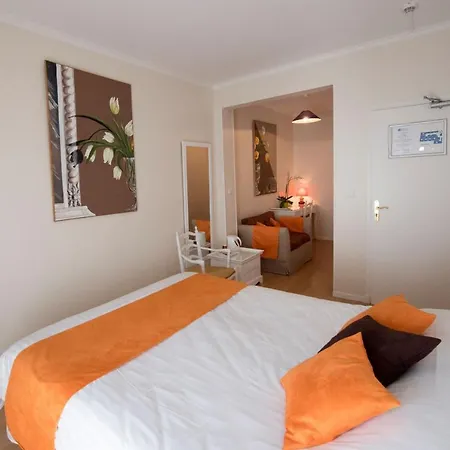 Biney Hotel Rodez