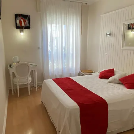 Biney Hotel