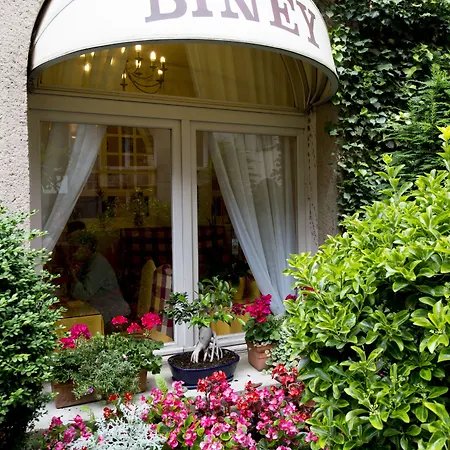 Biney Hotel 3*